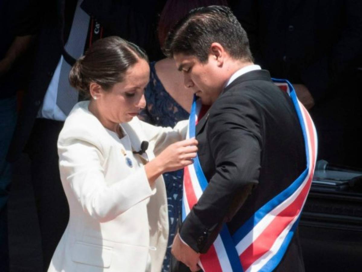 Carlos Alvarado asume la presidencia de Costa Rica con un gabinete multipartidista  