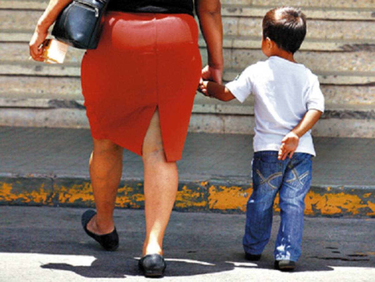 El 10% de los niños hondureños no son reconocidos por su padre