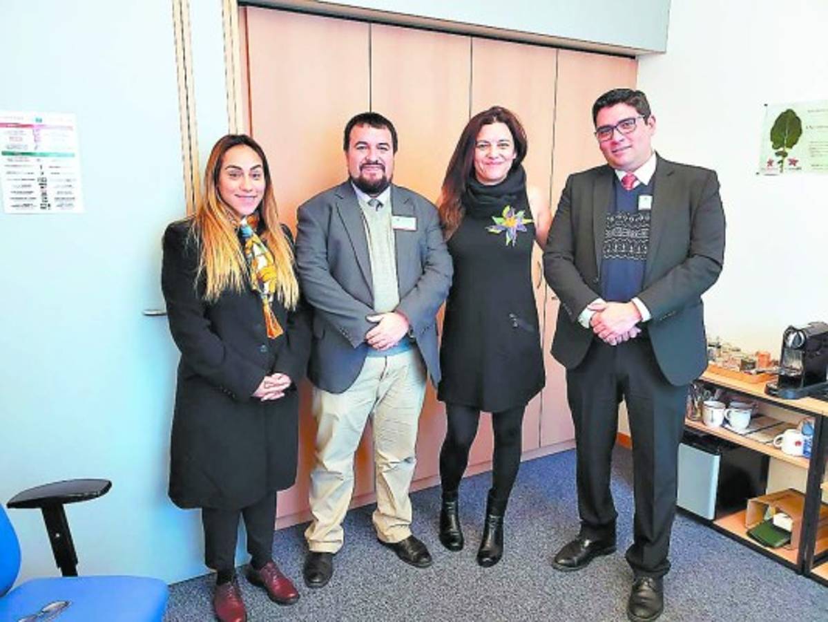 Interventora expone plan de identificación al Parlamento Europeo