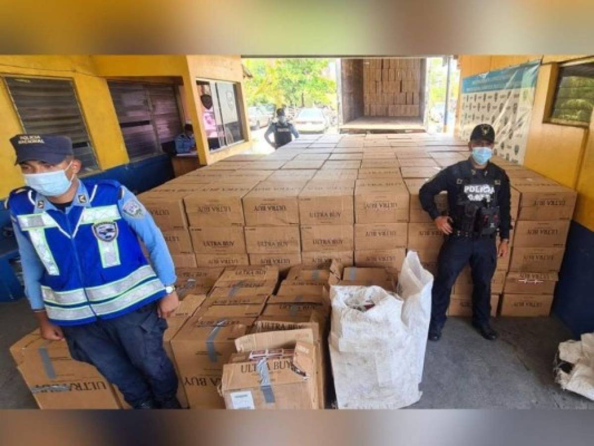 Cae hombre por contrabando de casi cinco millones de cigarrillos en Puerto Cortés