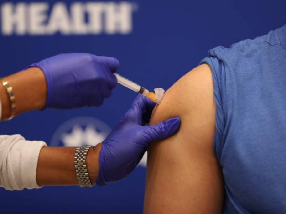 Costa Rica iniciará vacunación contra el covid-19 en Navidad