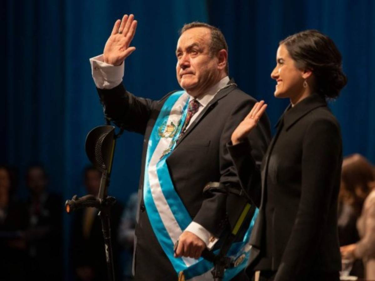 Presidente de Guatemala crea comisión contra la corrupción  