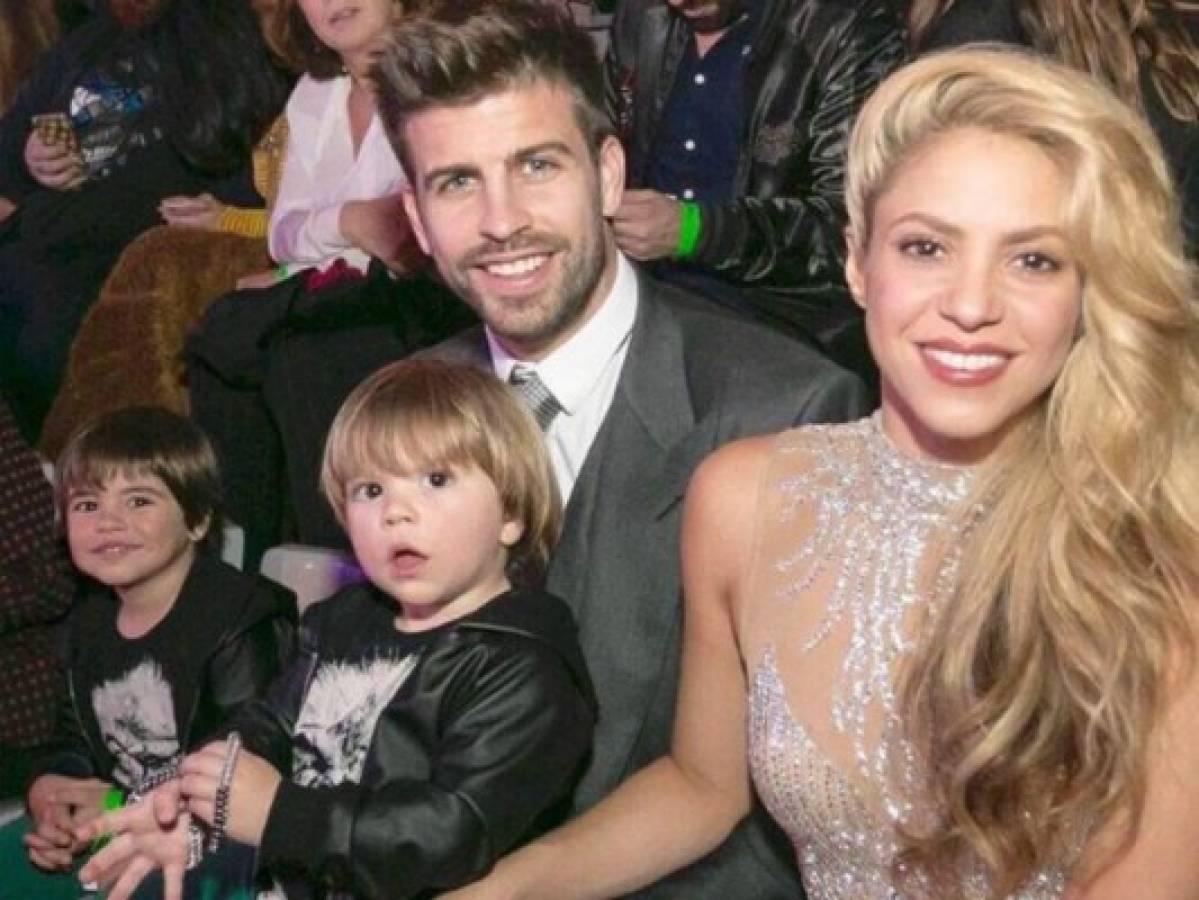 Shakira cancela sus vacaciones de Navidad en Colombia por su hijo