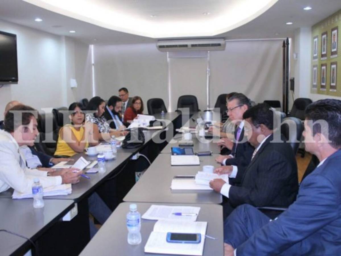 Honduras: TSE emitirá resolución en caso de que el Pac no resuelva sus problemas internos