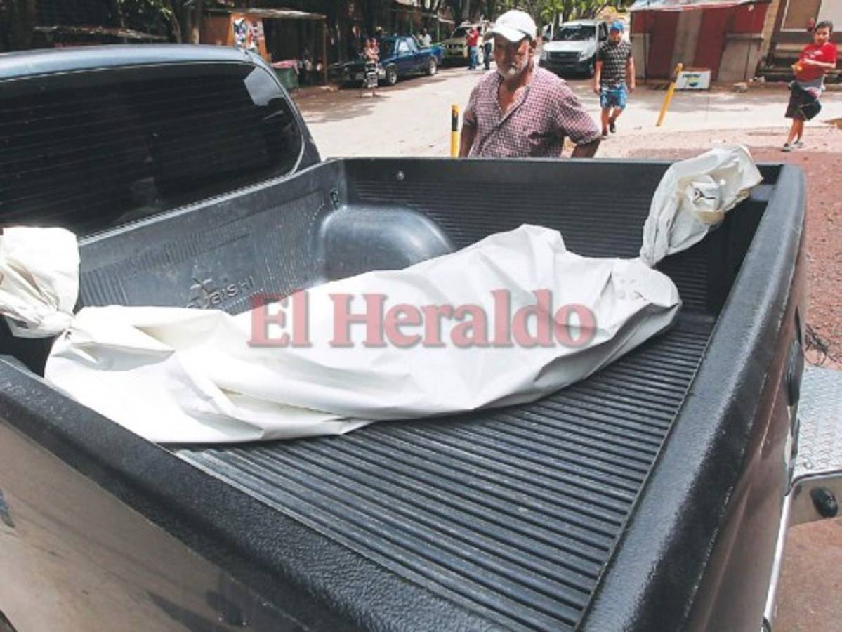 Frente a un estanco matan a lavador de carros en Talanga