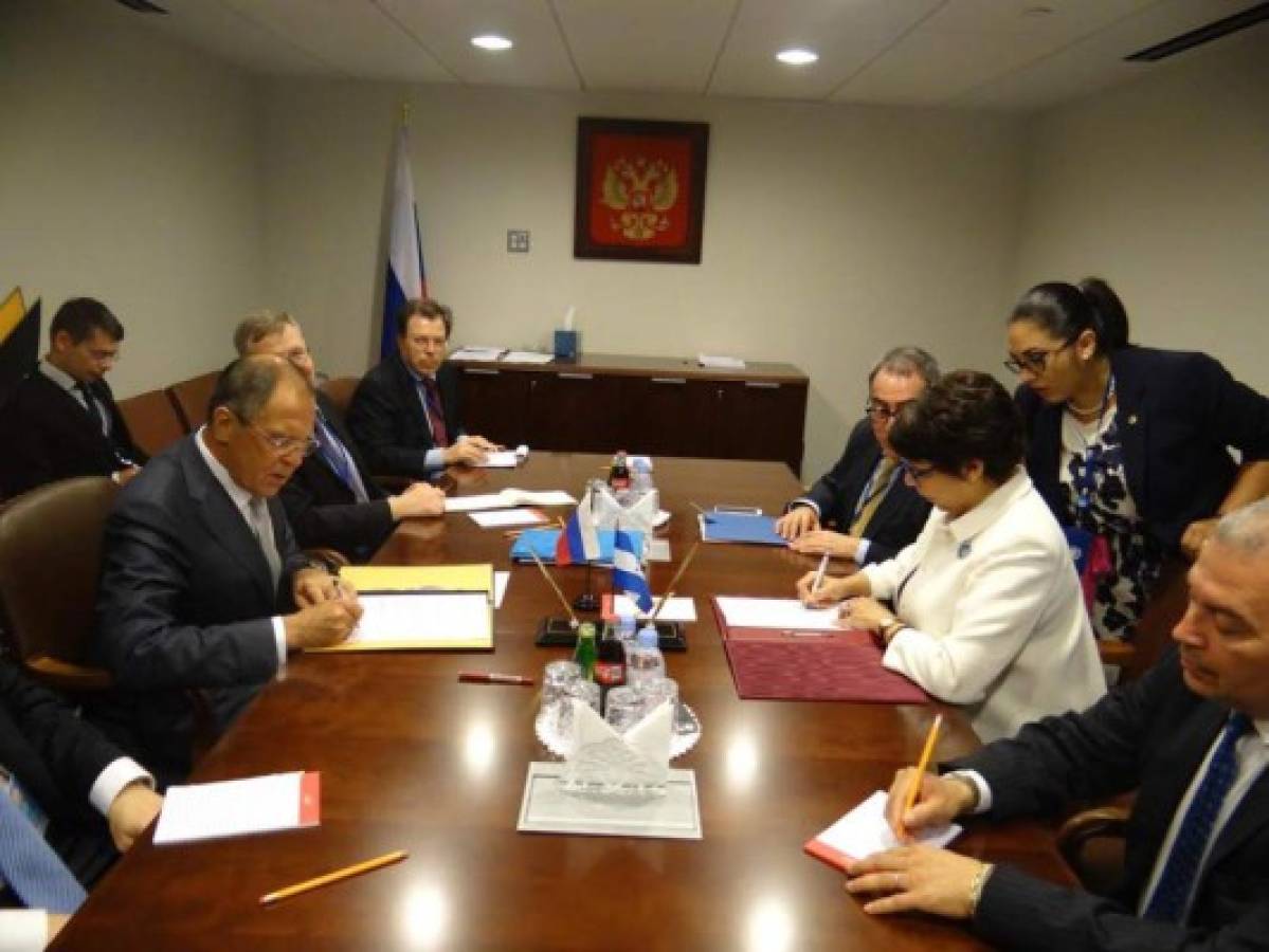 Honduras y Rusia firmaron un acuerdo de supresión de visas