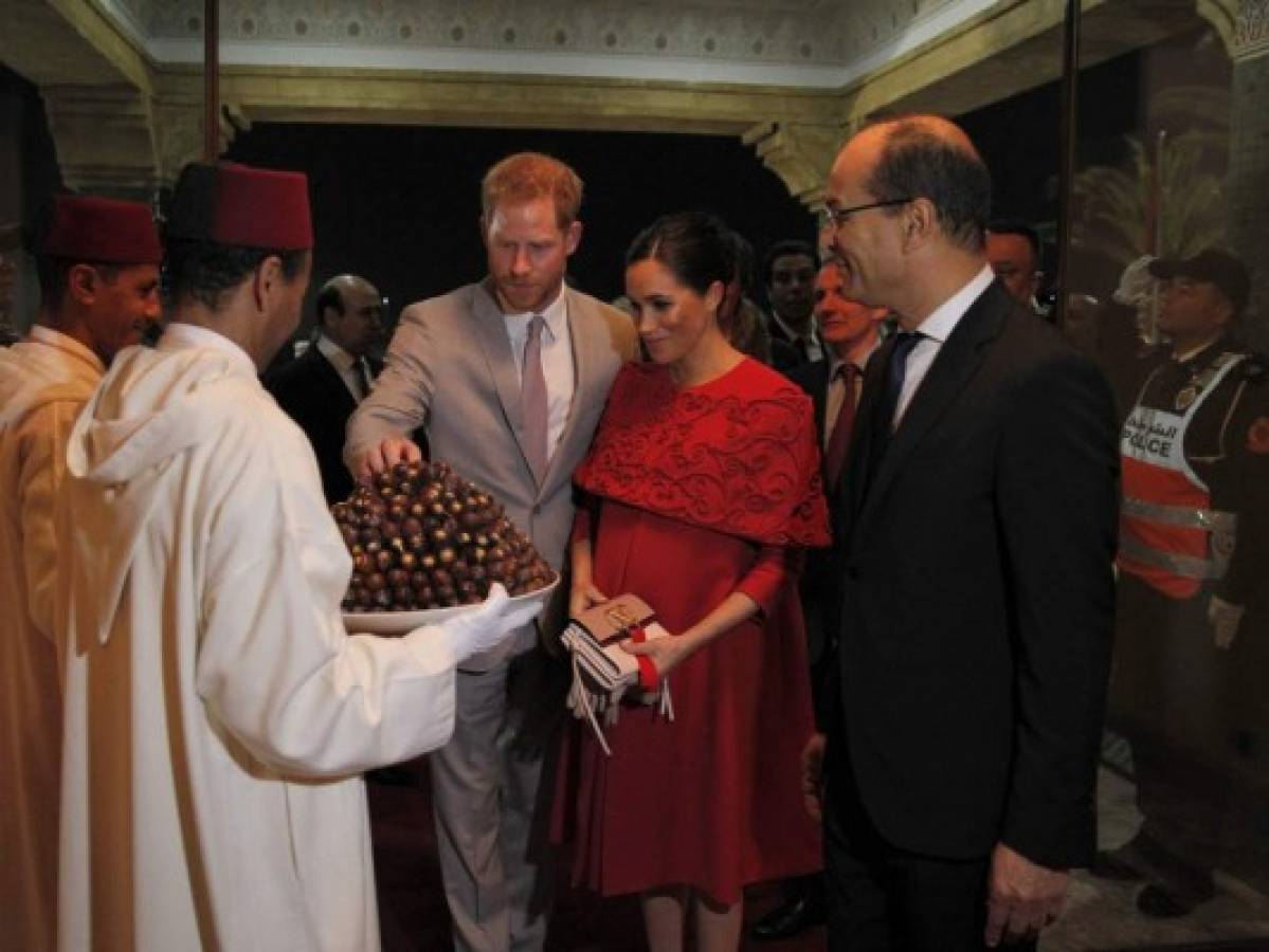 Príncipe Harry y Meghan Markle llegan a Marruecos, último viaje oficial antes de ser padres