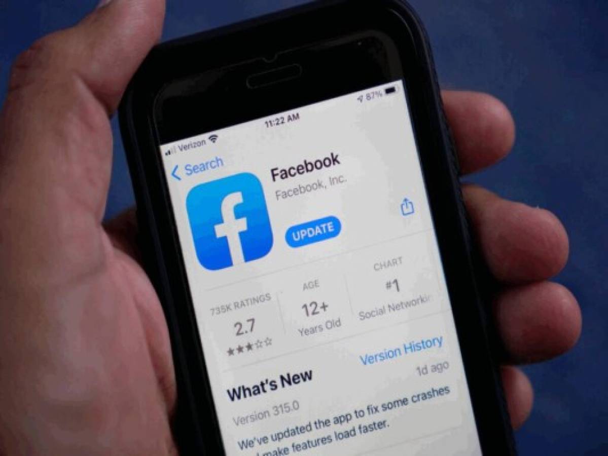 Facebook elimina cuentas detrás de campaña contra vacunas