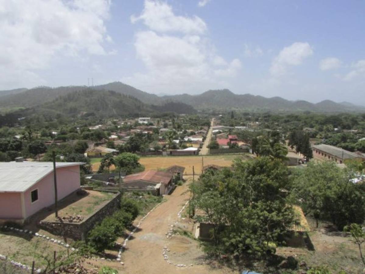 Ejecutan millonario proyecto de agua y saneamiento en oriente