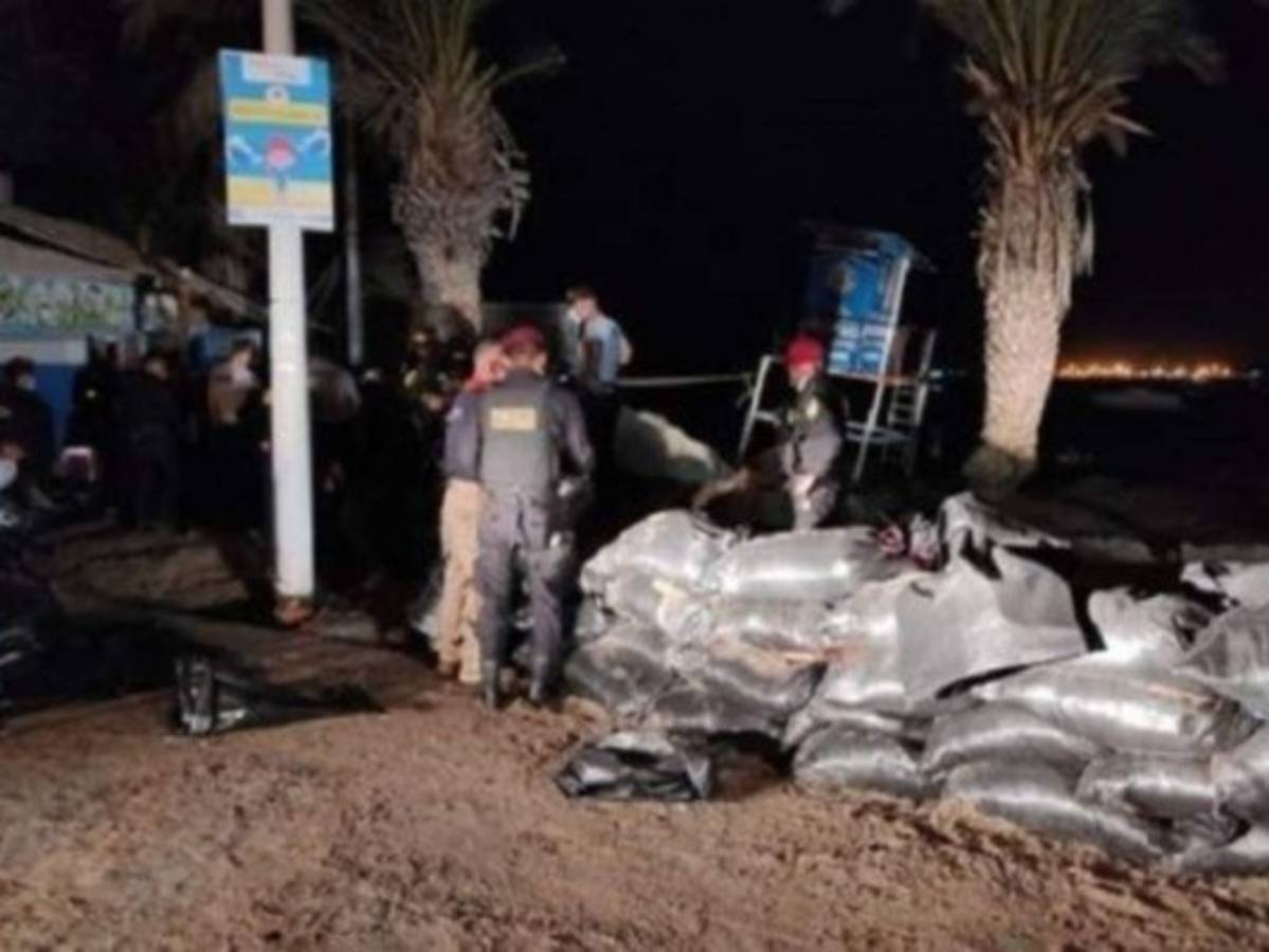 Dos muertes por 'oleajes anómalos' en Perú tras erupción volcánica en Tonga  