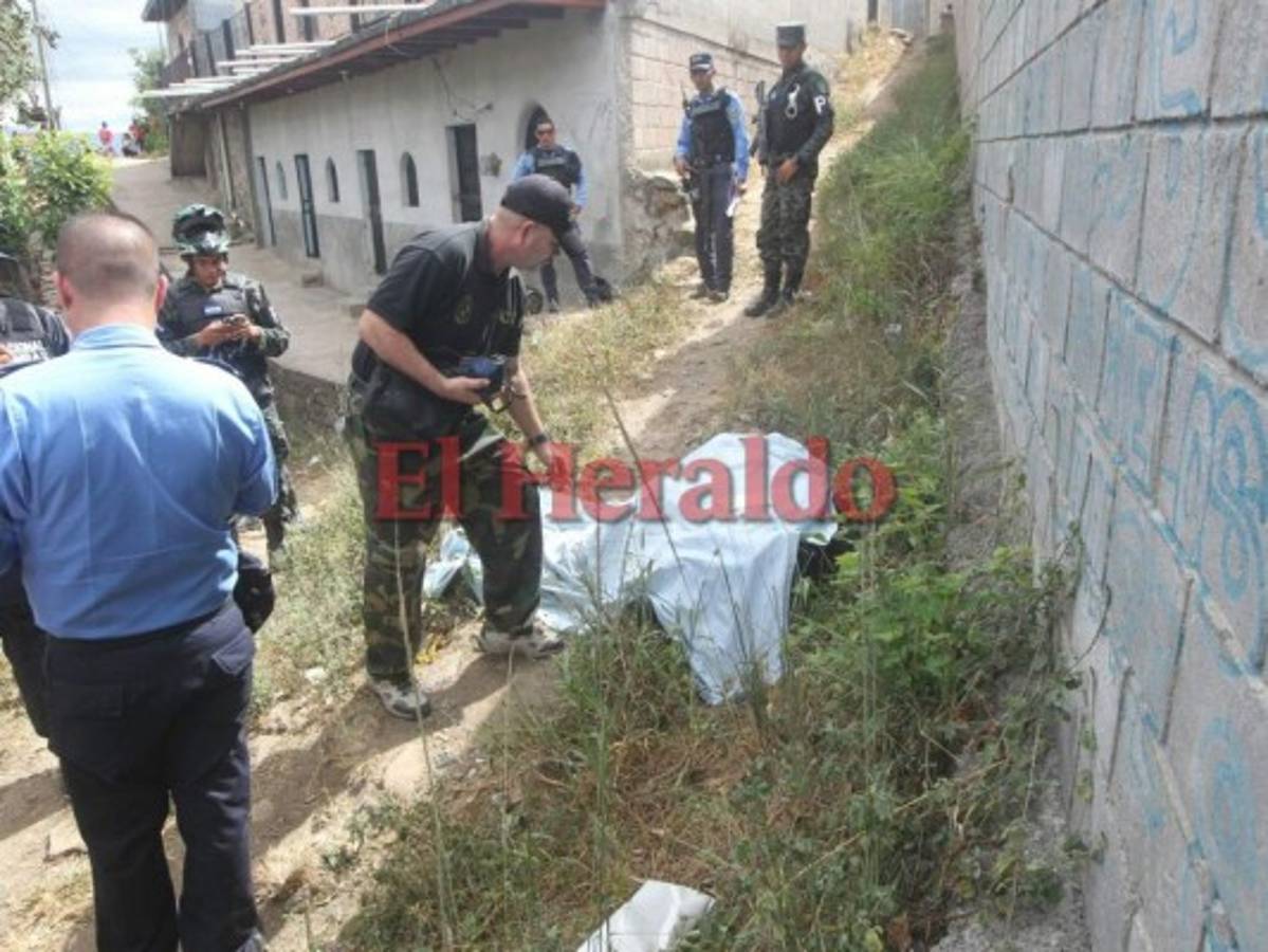 Hallan muerto a un hombre cerca de iglesia evangélica en colonia San Francisco