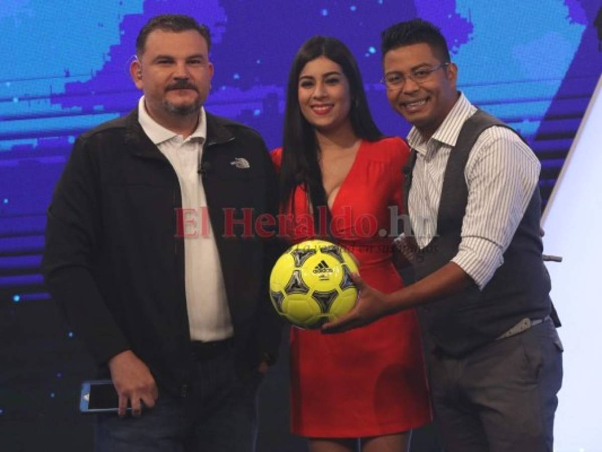 Con el Staff de HCH Deportes.