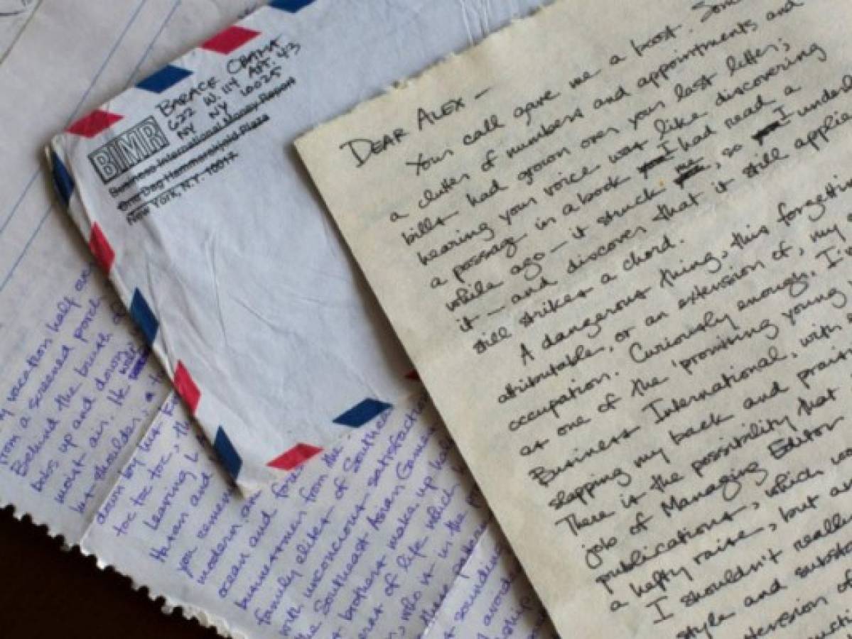 Revelan las cartas de amor que Obama le escribió a su novia en los años 80