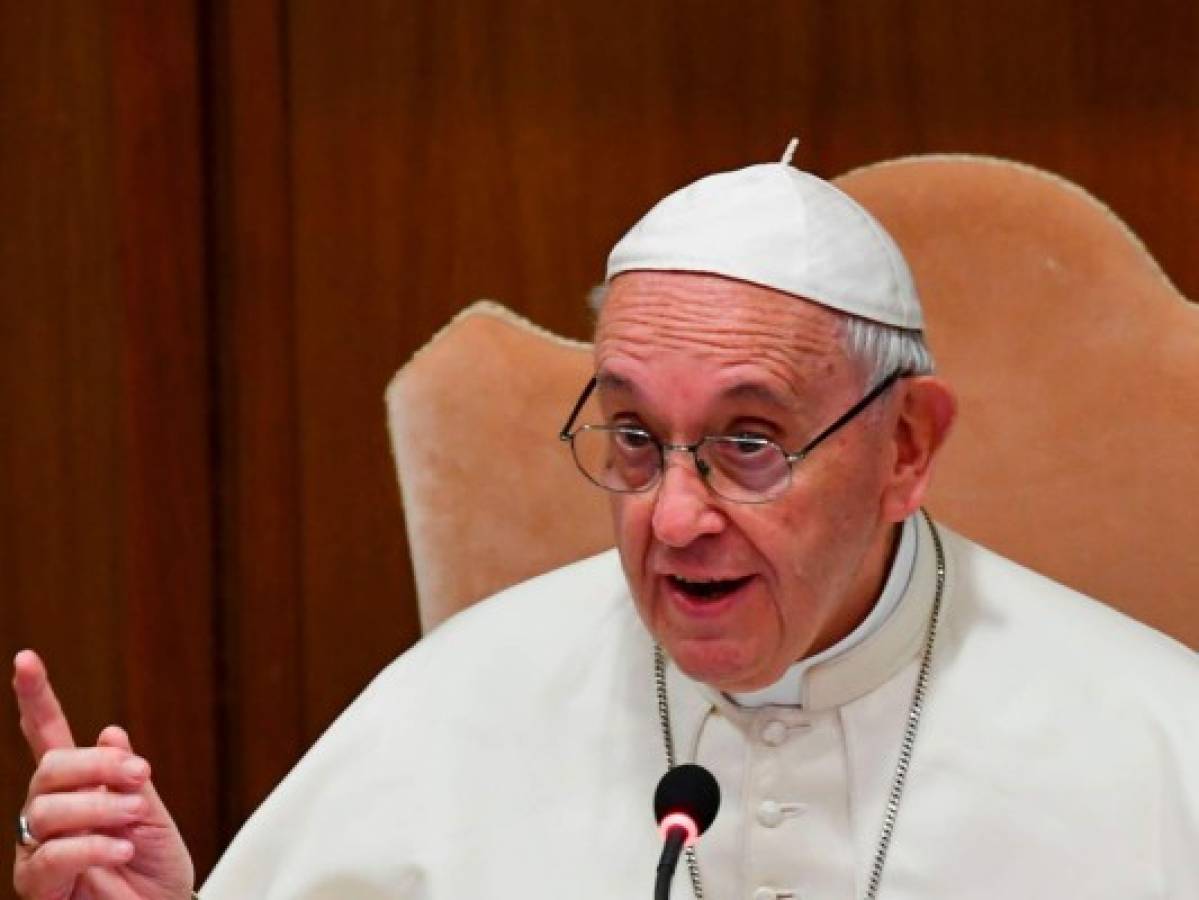 Papa Francisco a una persona homosexual: 'Dios te hizo así y te ama”