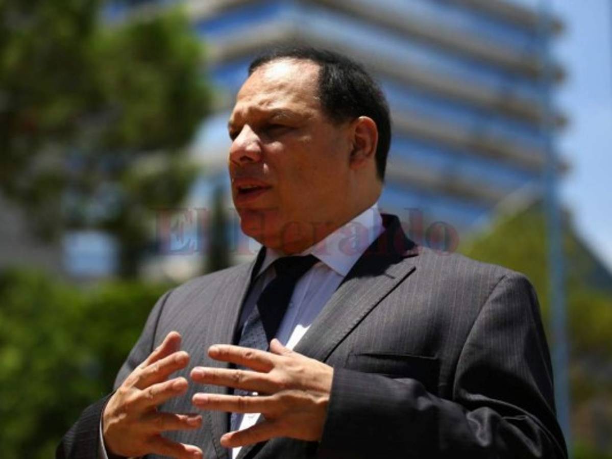 Francia otorgará grado de honor a científico Marco Tulio Medina