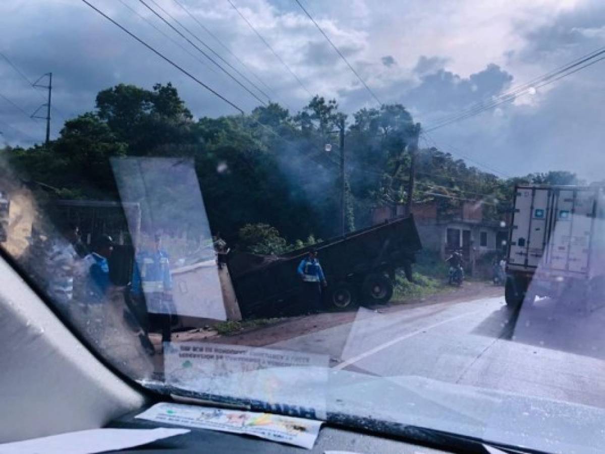 Motociclista muere tras impactar contra un camión en Sábanagrande, Francisco Morazán