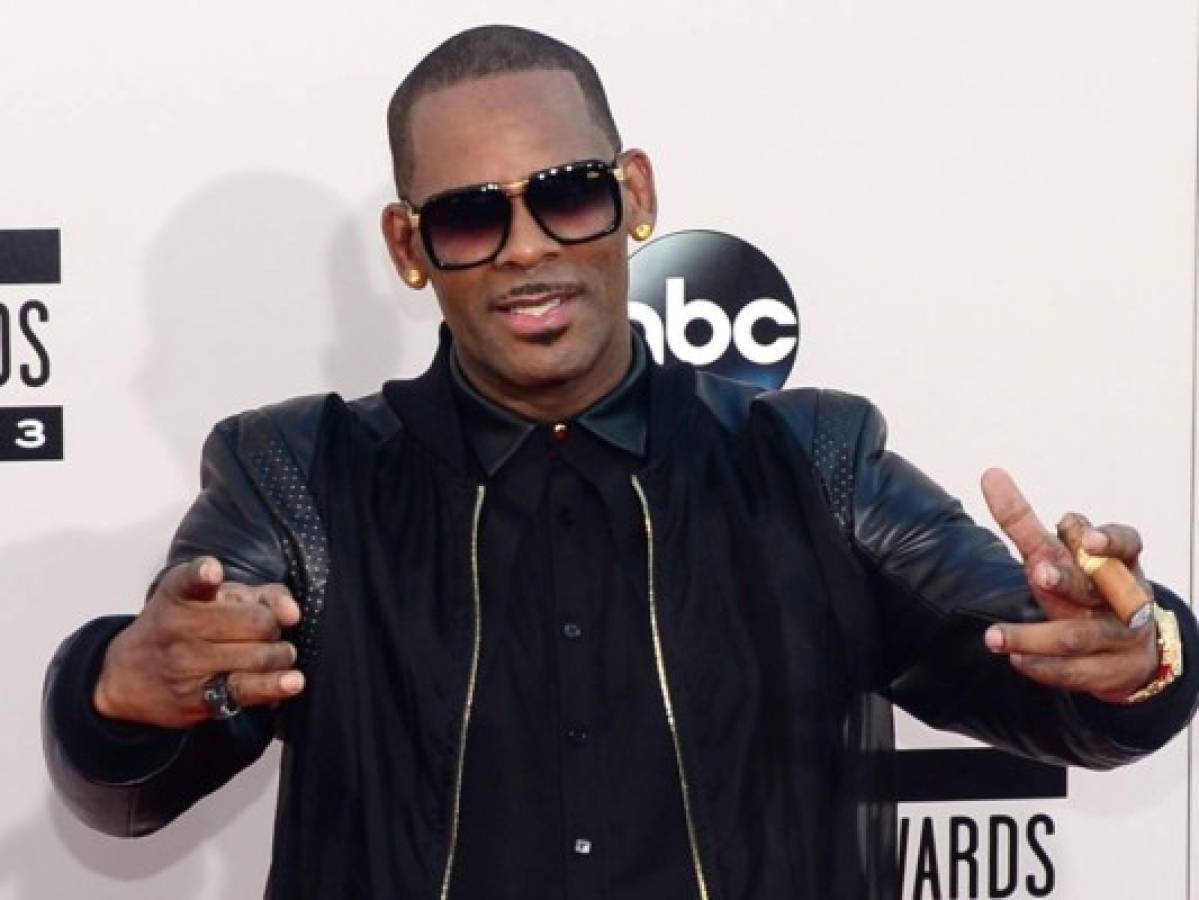 El músico R. Kelly es acusado otra vez de pedofilia