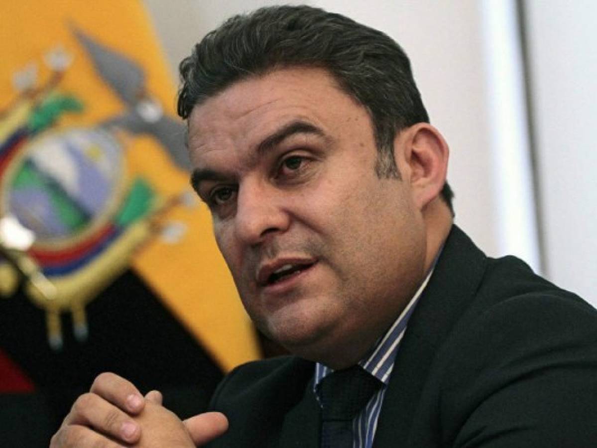Ecuador: Cesan en sus funciones a presidente del Congreso Nacional