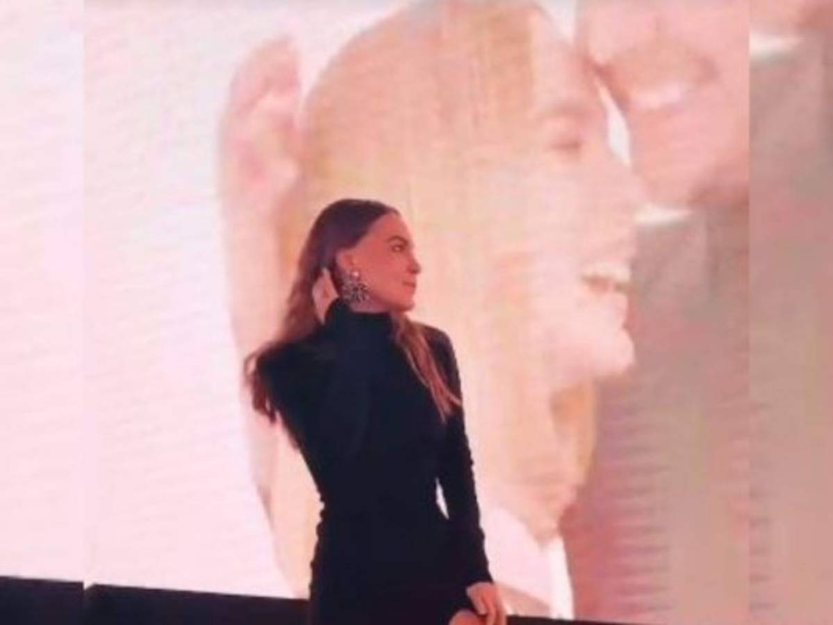 La romántica sorpresa de Christian Nodal a Belinda por su primer aniversario