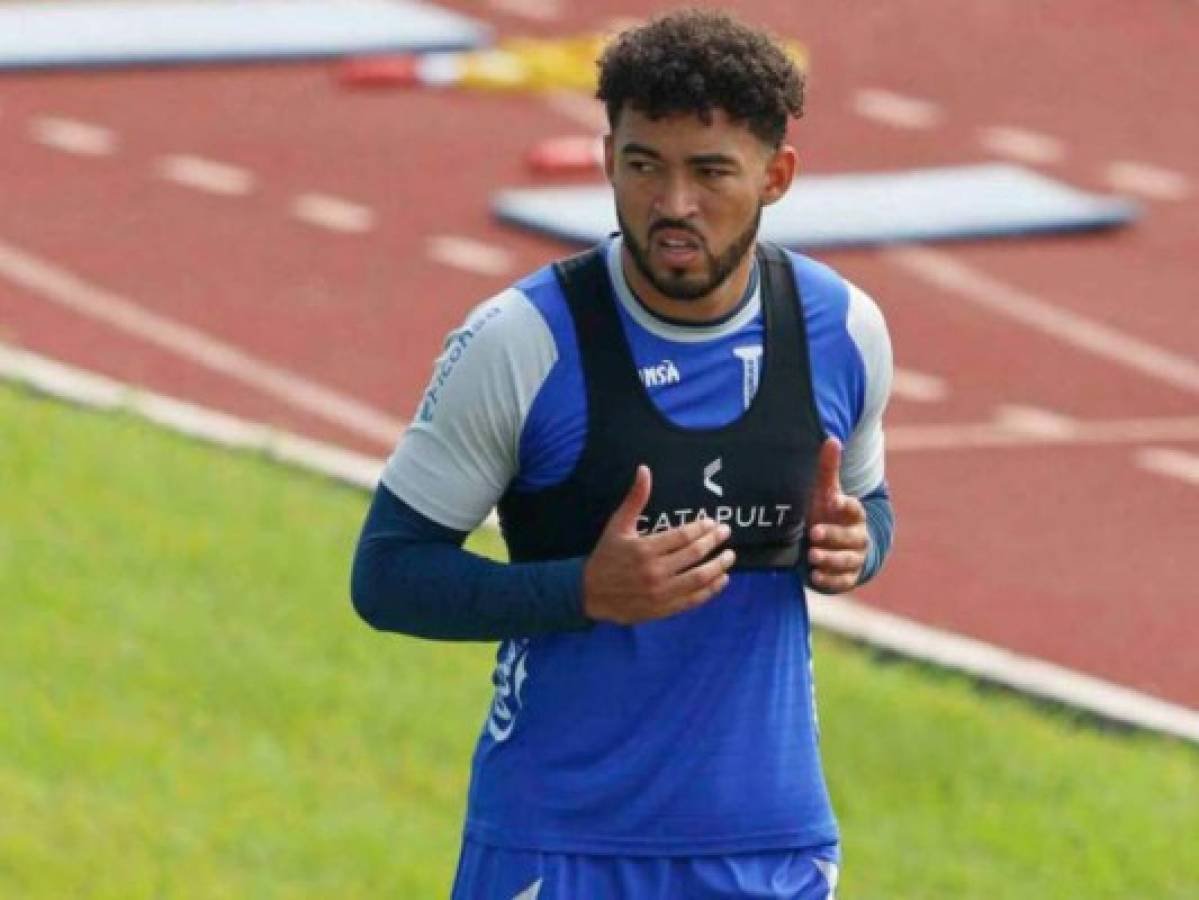 Oficial: Danilo Acosta ha decidido jugar con la Selección de Honduras