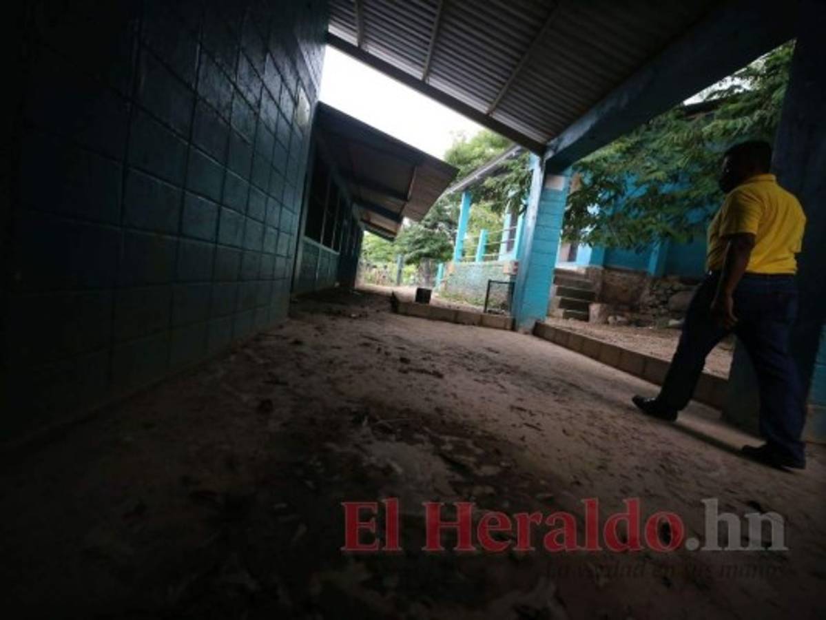 En San Francisco de Coray, Valle, este centro urge de apoyo para impartir clases a los alumnos. Foto: Johny Magallanes/El Heraldo