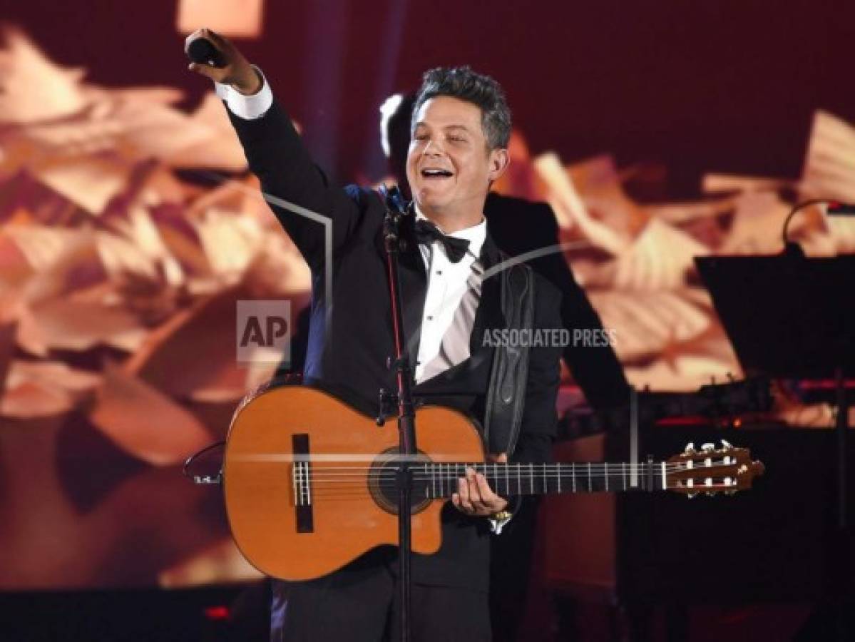 Alejandro Sanz y su nueva forma de pensar sobre los celulares