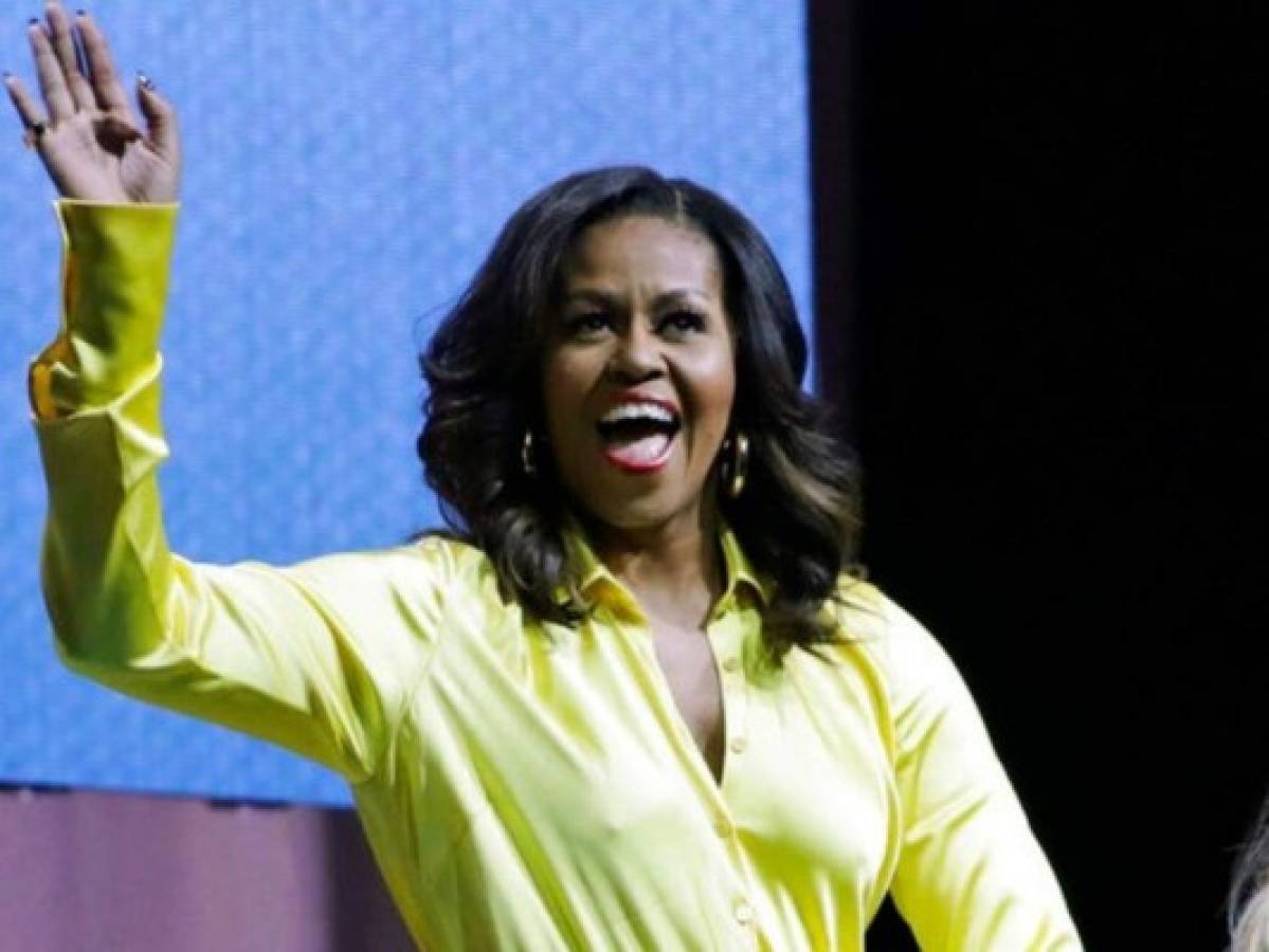Michelle Obama se va sola de vacaciones en medio de rumores de divorcio