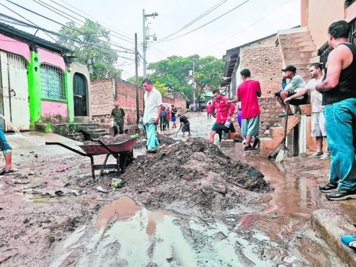 30 personas afectadas por lluvias en la 3 de Mayo