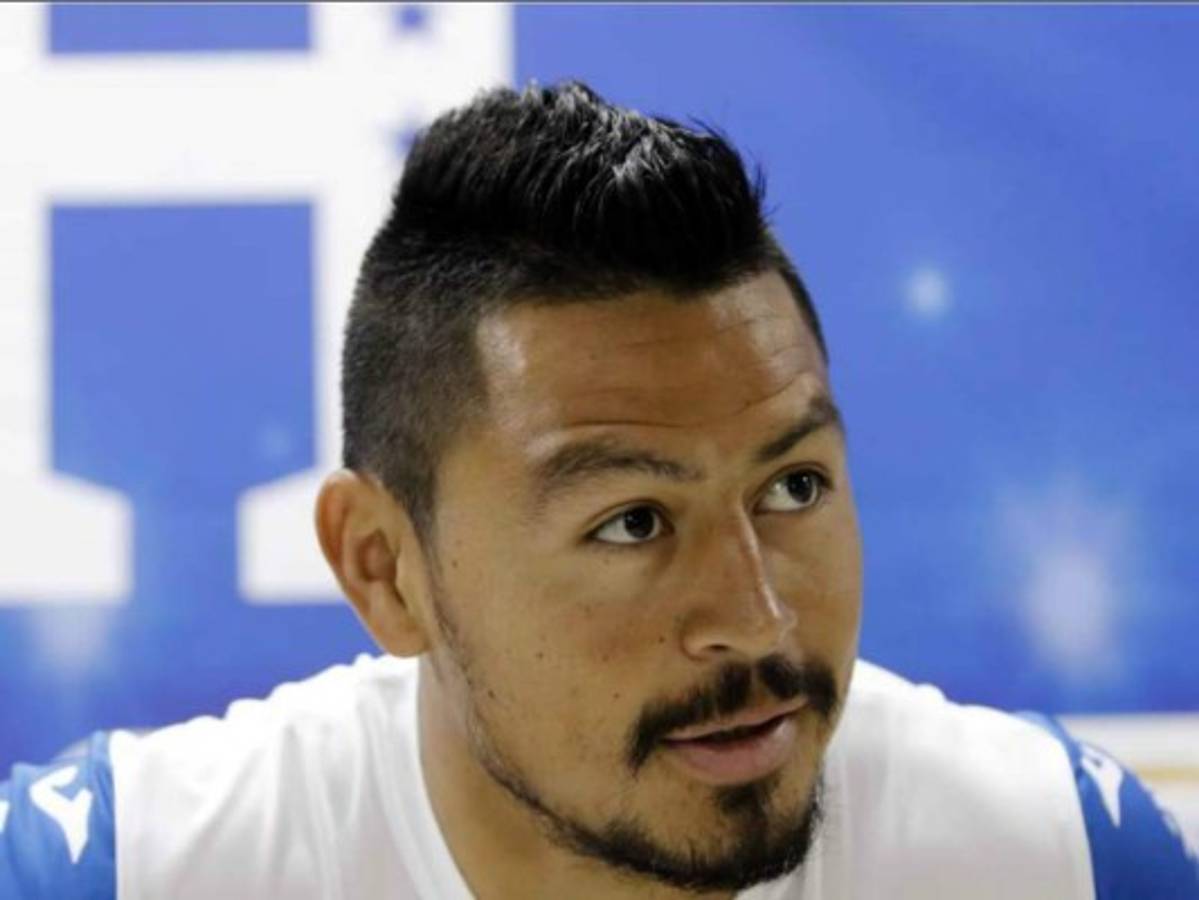 La FIFA abre proceso disciplinario contra jugador hondureño Roger Espinoza