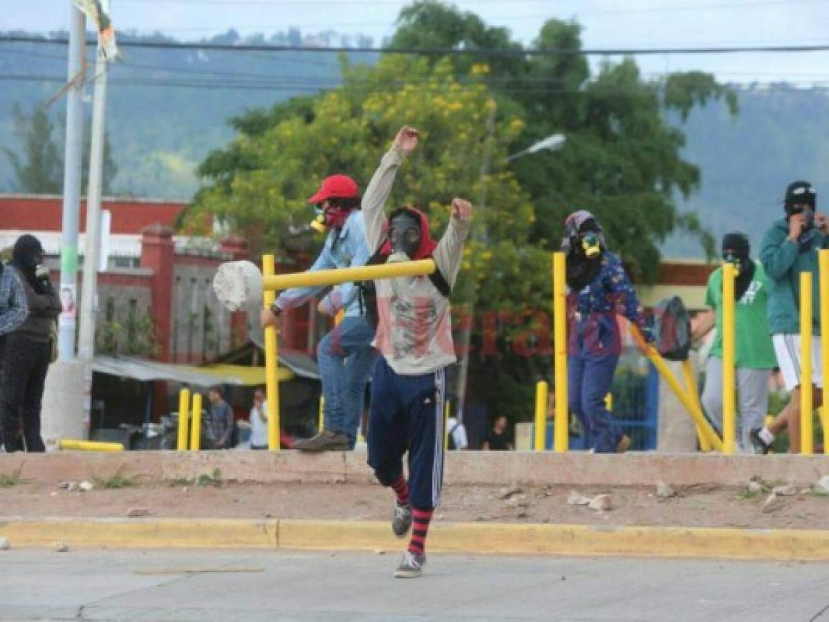 Expulsados de la UNAH quieren ejercer el voto en elecciones estudiantiles