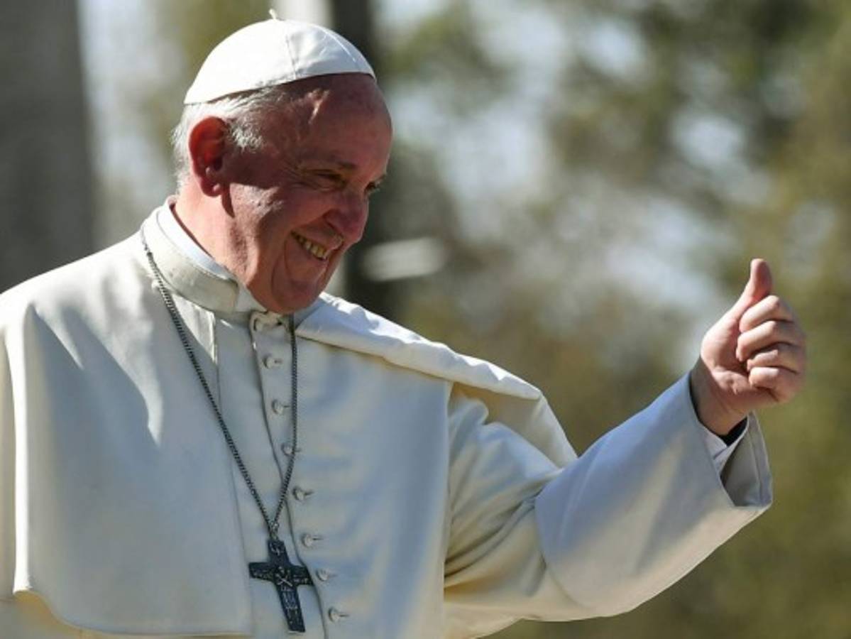 Chilenos víctimas de abuso acusan al papa Franscisco de desoír denuncias contra curas