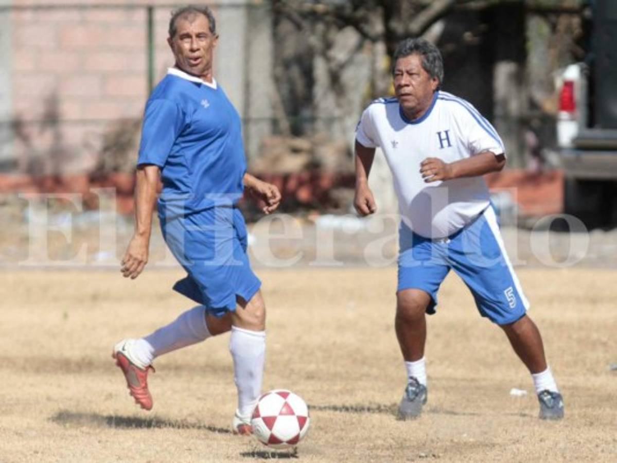 En amistoso exmundialistas de España 82 de Honduras y El Salvador empataron a uno