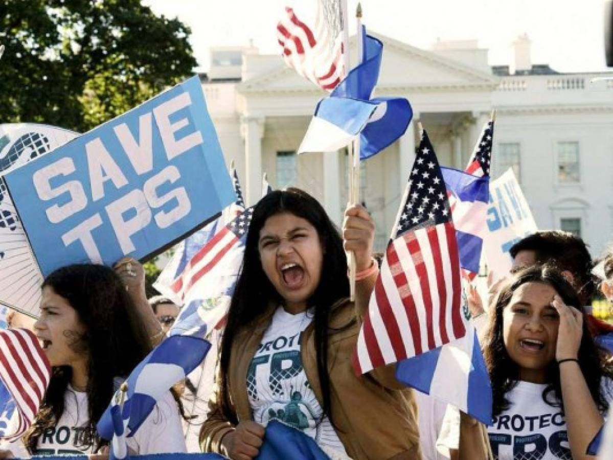 Preocupa a salvadoreños fin de programa migrante en EEUU