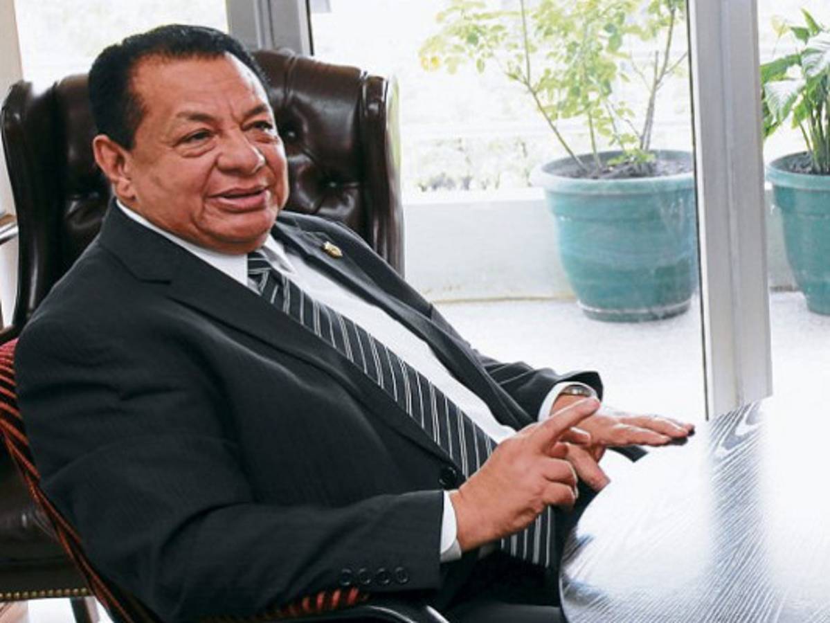 Ricardo Álvarez: Manuel Zelaya prefiere a Juan Orlando Hernández