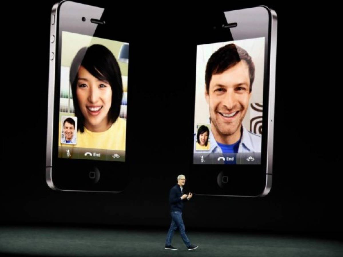 Apple presenta su iPhone de lujo para celebrar el décimo aniversario