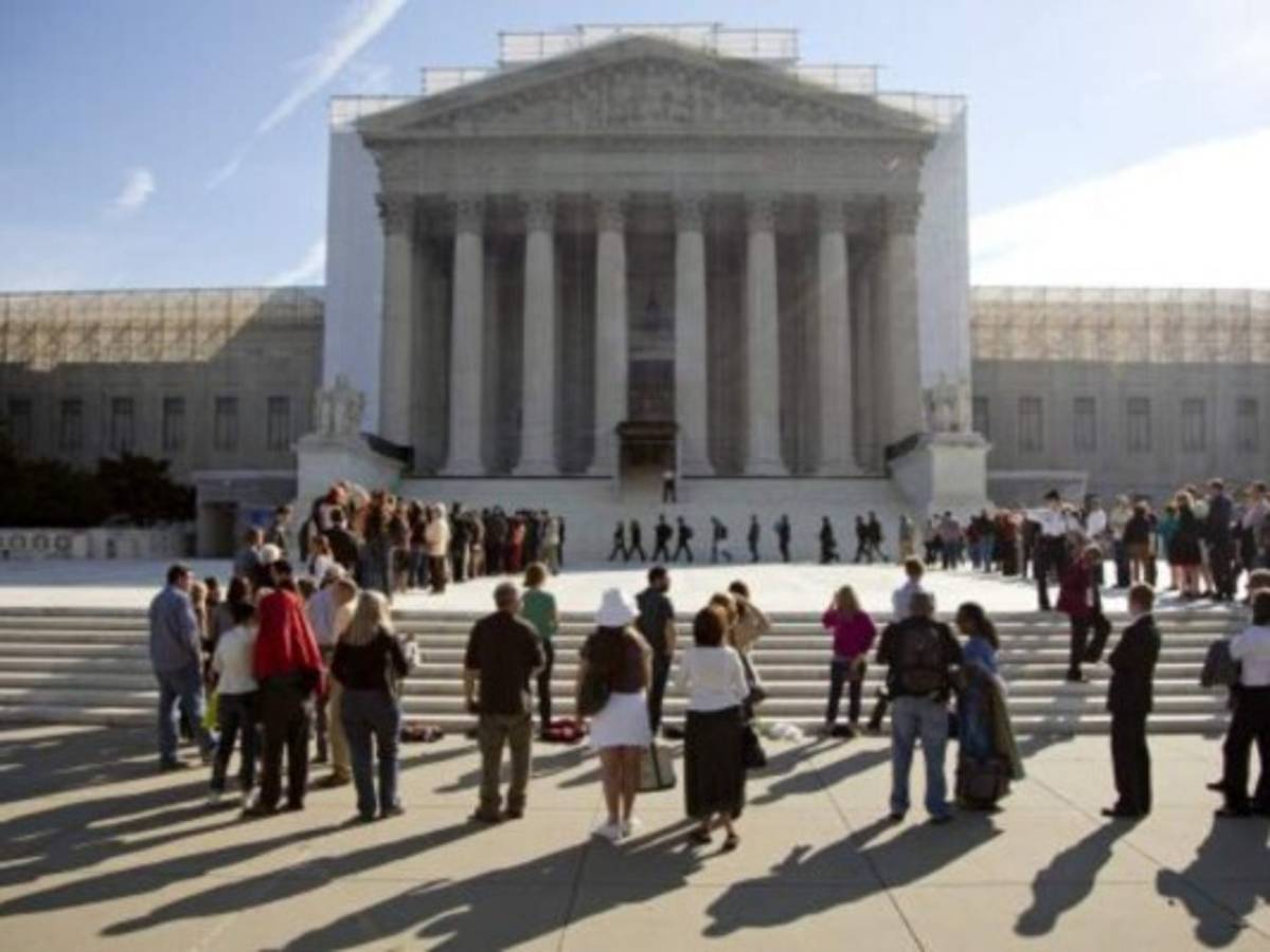 Tribunal de Justicia de EEUU revisará órdenes de deportación incorrectas  