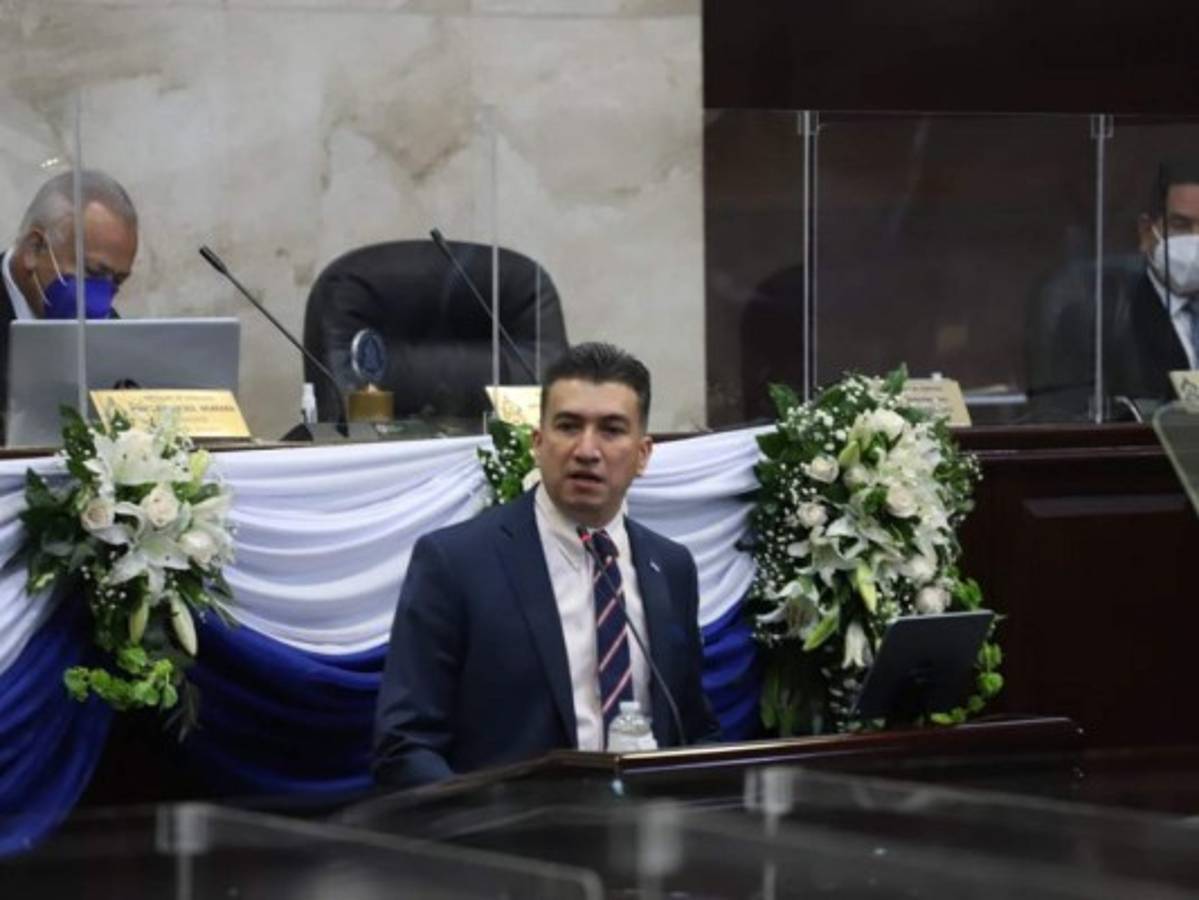 Argueta: 'Estamos llevando al PJ y a Honduras a una nueva y mejor justicia'