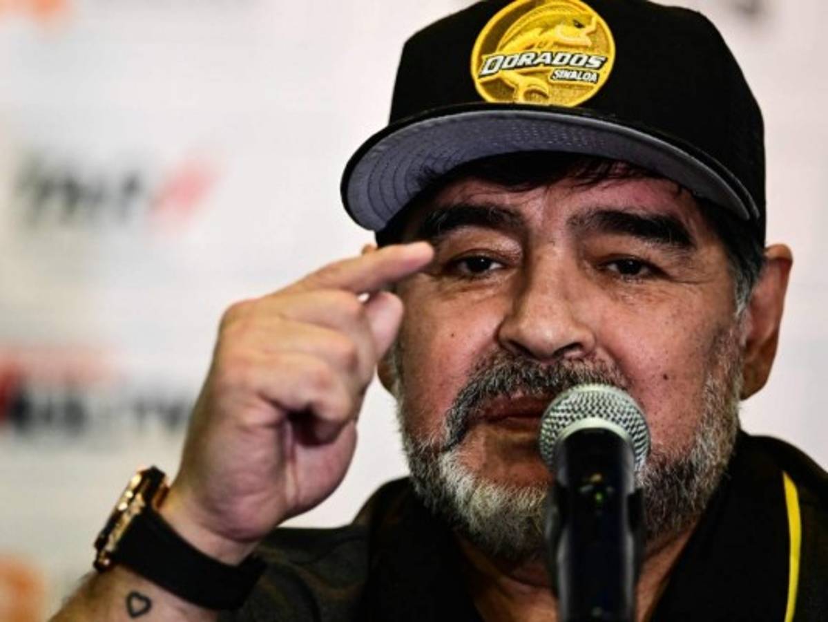 Los consejos de Maradona a Messi que enojaron a los argentinos  