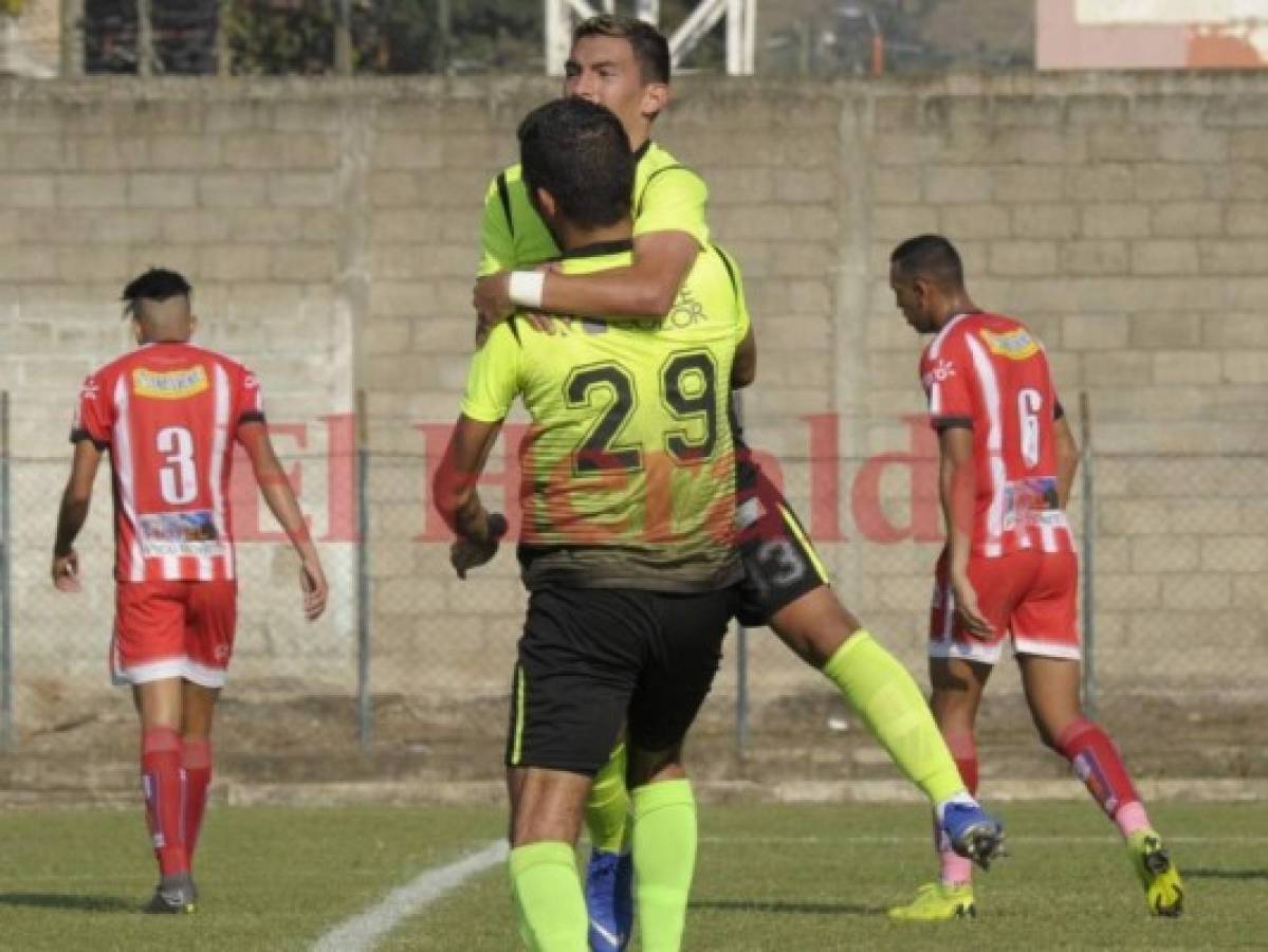 Real de Minas catapulta al Vida con goleada 3-0 en el Marcelo Tínoco