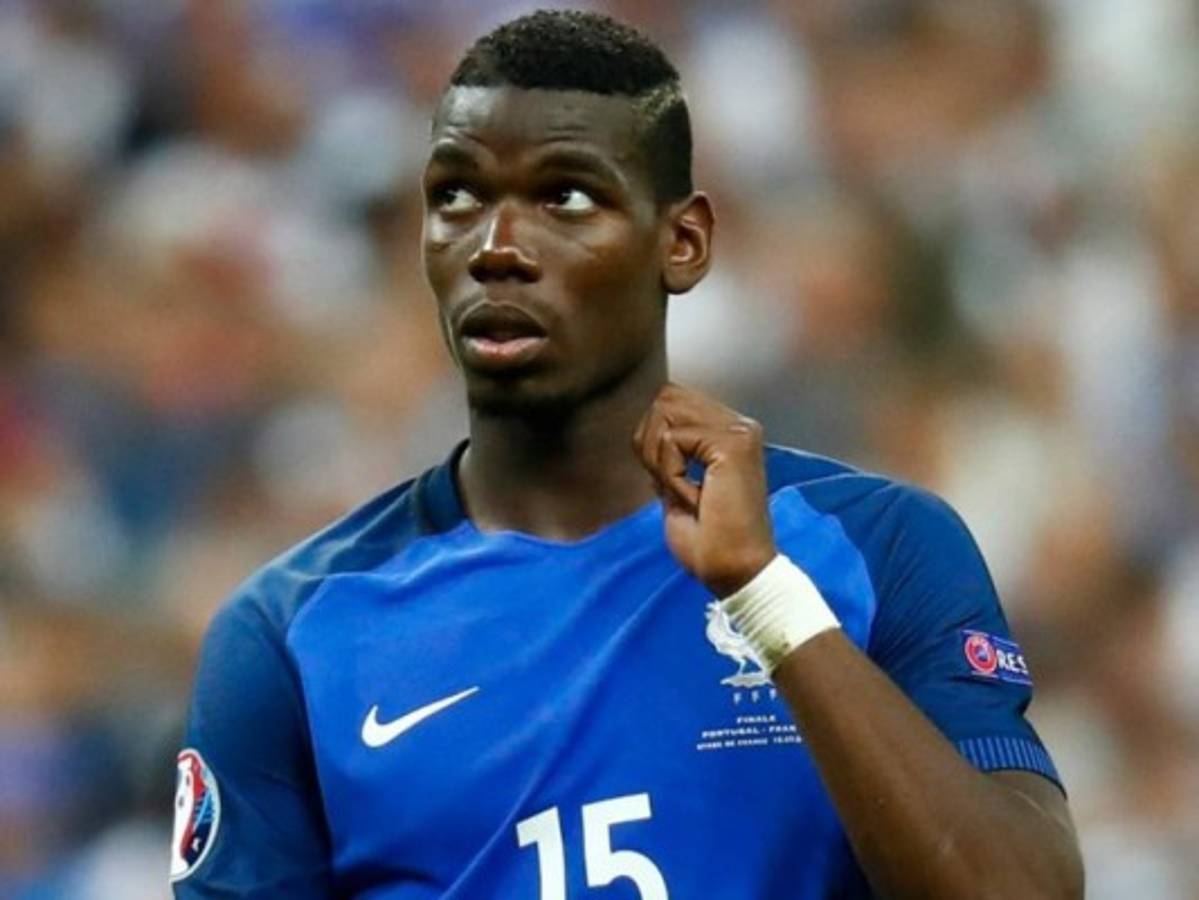 Paul Pogba dejaría Italia para regresar a Inglaterra