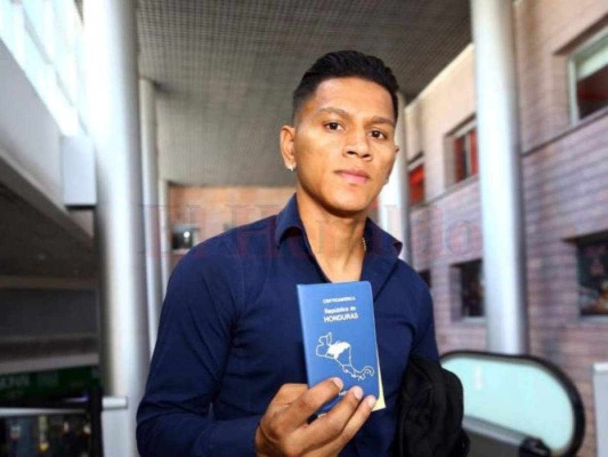 Bryan Moya: 'sueño con poder levantar un título en el extranjero'