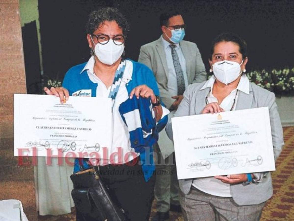 Seis de los diez diputados elegidos del PSH debutarán en el Congreso, entre ellos Suyapa Figueroa.