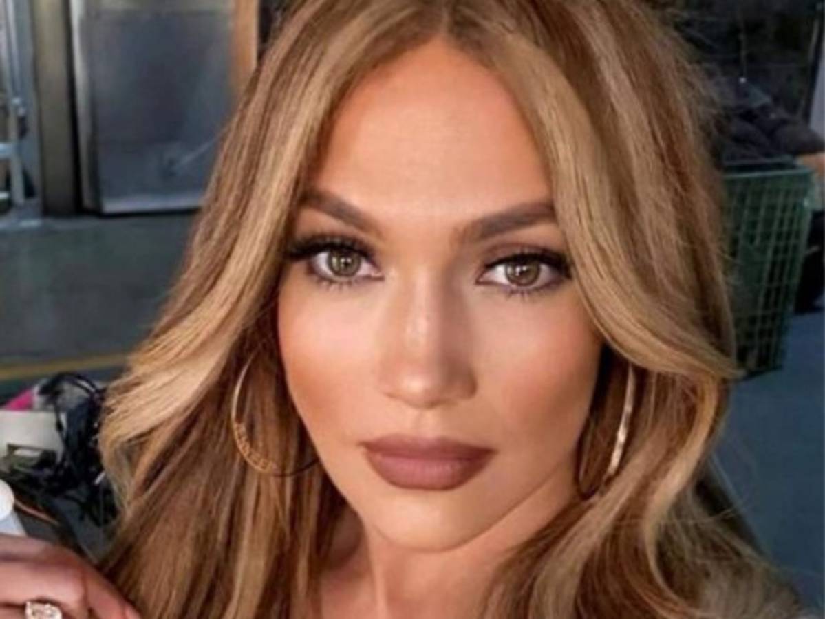 Muere el primer gran amor de Jennifer López