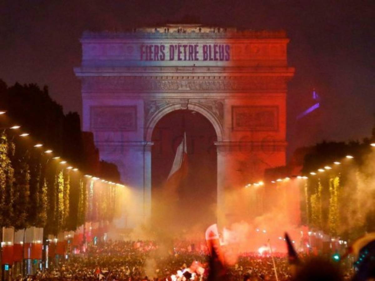 París no duerme tras obtener la segunda estrella mundial