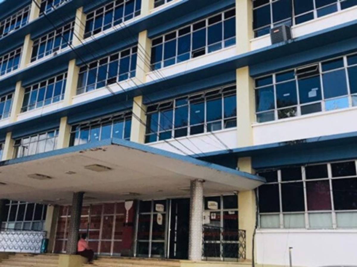 Suspenden atención de consulta externa en el Hospital Escuela por cuarentena