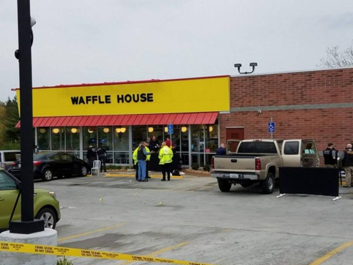 Policía de Tennessee busca afanosamente a tirador de Nashville