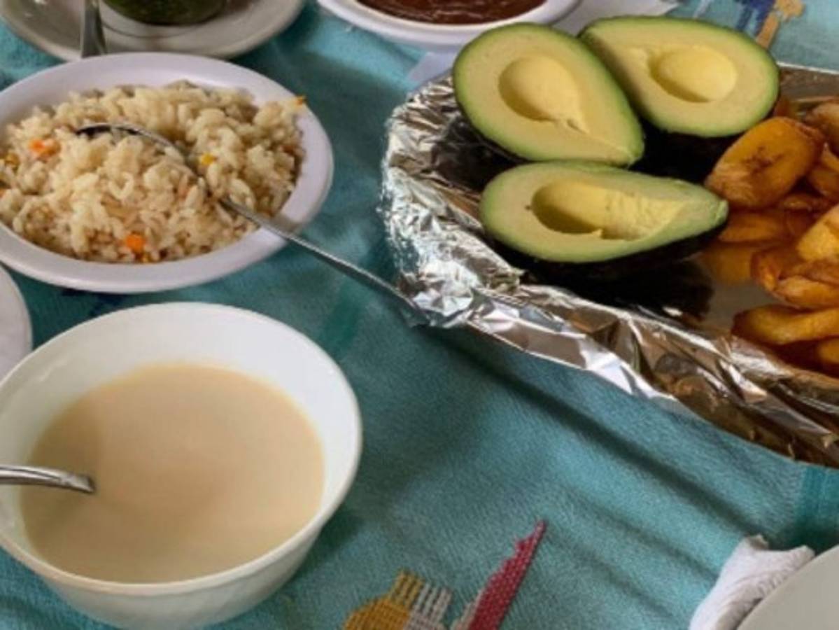 Nuestra alimentación ha sufrido infinidad de cambios, por lo que ahora no se puede hablar de una gastronomía enteramente autóctona.