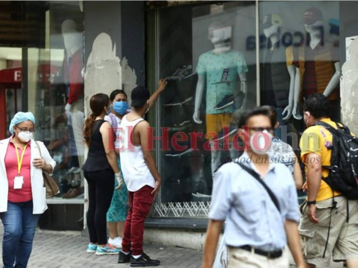 Economía se contrae en un -10% a junio y temen que caída sea mayor a la esperada