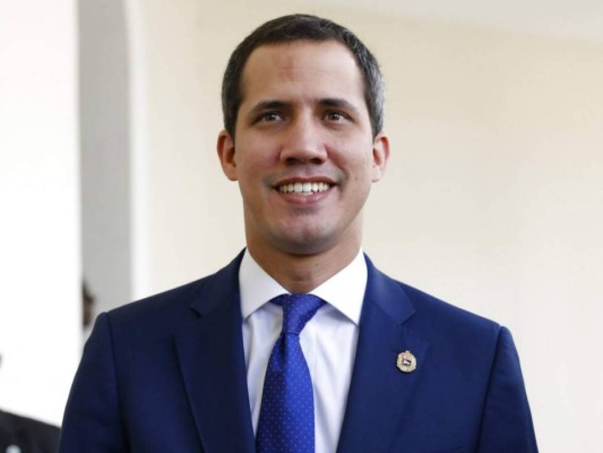 El Salvador expulsa a diplomáticos venezolanos del régimen de Nicolás Maduro  