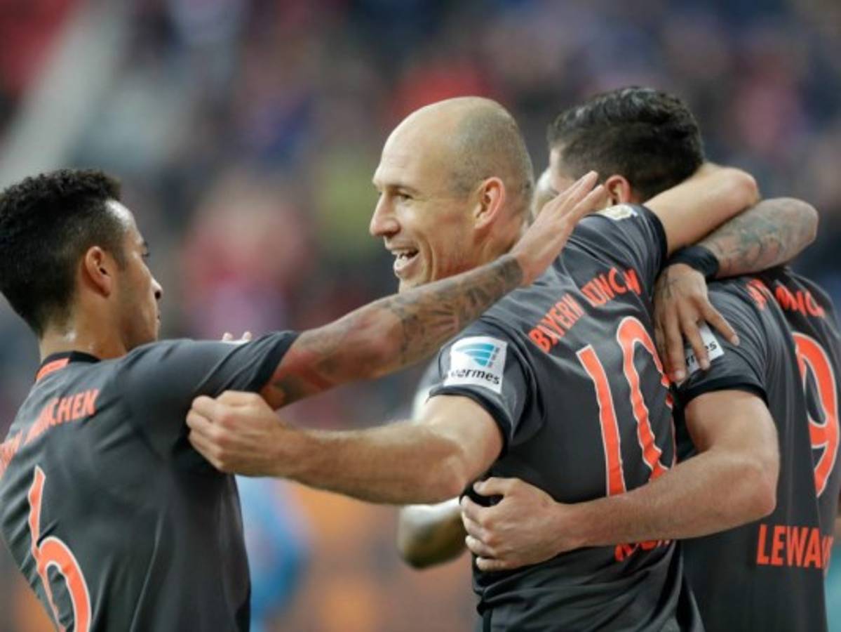 Bayern gana, Leipzig le sigue el paso en Bundesliga